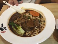 -贯一台湾牛肉面(八一七中路店)