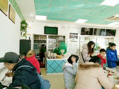 大堂-老磁器口豆汁店(天坛店)