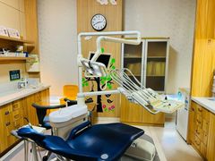 -上海仁爱医院口腔科 · 种植