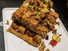 -铜锣湾·有麝自然香(渝北财富中心店)