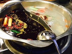 鸳鸯锅底-川成串·自助串串香火锅(朝阳店)