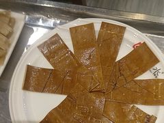 -忘情水鱼头·鲜鱼火锅(滨江中路店)