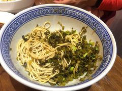 咸菜毛豆面-沪西老弄堂面馆(定西路店)