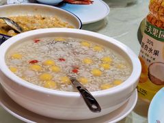 -山明水秀大饭店