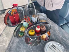 -Hi City·城市之巅