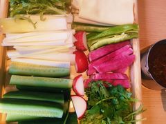 -关东小磨东北菜(上海长风大悦城店)