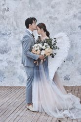 -雪中彩影婚纱摄影·微光艺术中心