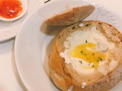 奶油海鲜浓汤配黑麦包-美丽心情蛋糕(江苏路店)