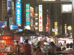 景点-六合夜市
