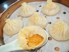 纯蟹黄蟹粉小笼包-蟹上黄·蟹黄面·江南糖水(人民广场店)