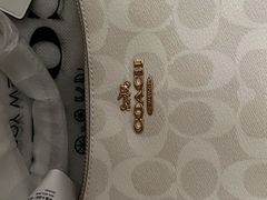 -COACH蔻驰(赛特奥特莱斯店)