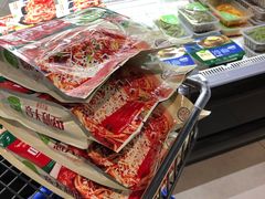 -盒马鲜生(红莲店)