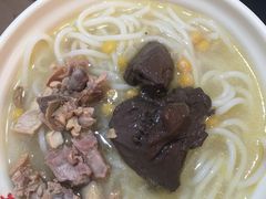 -文山荷鲜居(翠湖店)