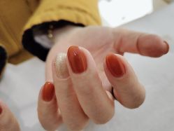 -赢韵美甲美睫瑞士净斑中心