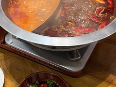 -黔哆哆地摊酸汤火锅(清湖店)