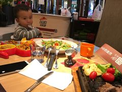 -必胜客(城西银泰店)