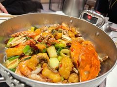 -七欣天香辣蟹火锅(闵行浦江欢乐颂店)