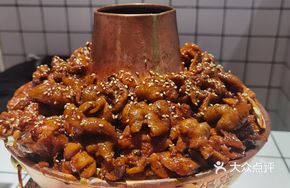Spicy Intestine Hot Pot Chicken