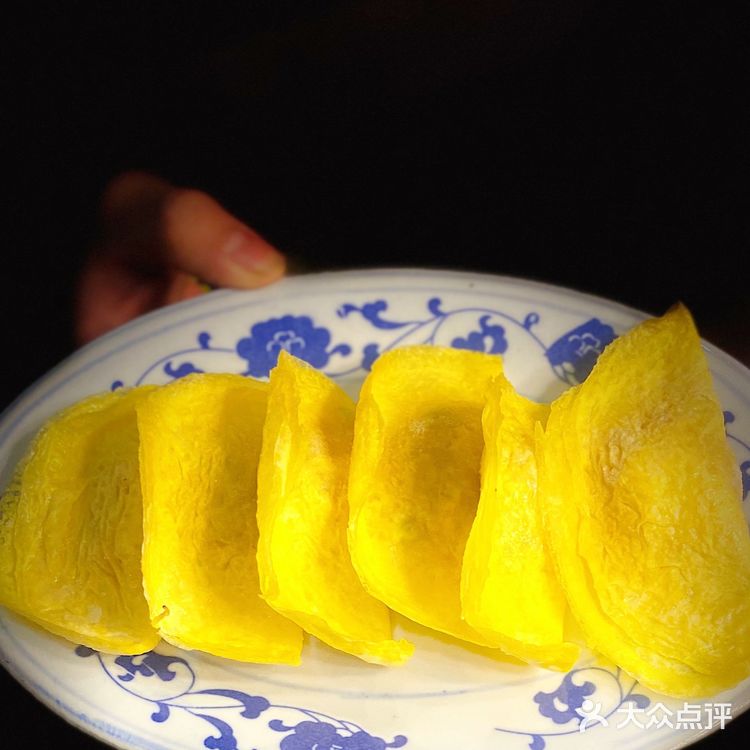 舌尖上的打边炉，金龙打边炉走起[亲亲]