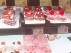 -巴黎贝甜(大宁国际商业广场店)