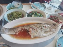 -粥满堂地道湖北菜(南湖都会店)