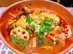 -成都你六姐·牛肉冒菜·麻辣香锅(长泰广场店)