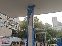 -民族大道加油站