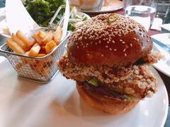 -WOLFGANG PUCK KITCHEN & BAR(迪士尼小镇店)