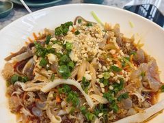 油淋海味三脆-聚丰园•湖鲜餐厅(阿红私房菜梅石路店)