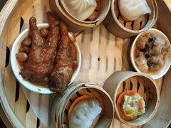 凯悦精美点心拼盘-环球港凯悦 · 享悦中餐厅