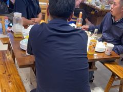 -乡土特色.冷锅鱼.牦牛肉汤锅