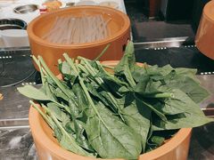 -龍歌自助小火锅(市南金茂湾店)