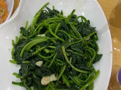 -鹏城人家海鲜酒家·23年老字号(较场尾店)