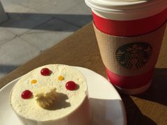 -星巴克臻选(莘庄仲盛店)
