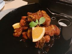 -穹六人间 people 6(岳阳路店)