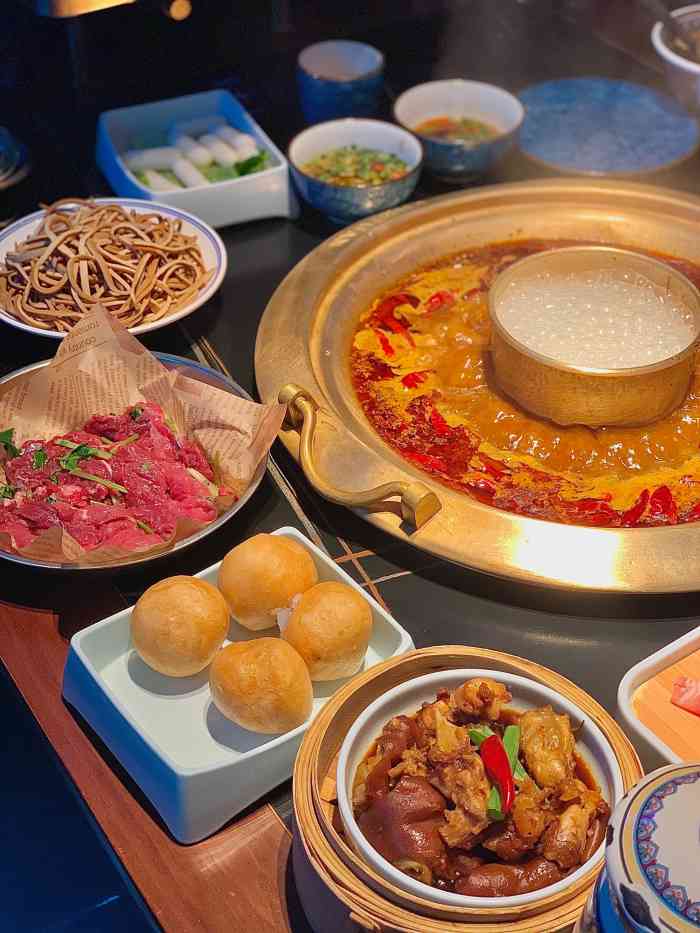 川味观火锅·山海极乐(嘉里中心店)-"感谢点评粑粑的霸王餐呀.