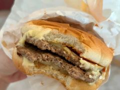 浓浓高达芝士双层吉士堡-麦当劳(南京文鼎广场店)