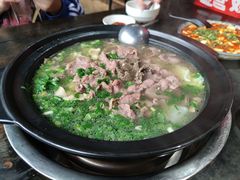 -乐山食古香跷脚牛肉