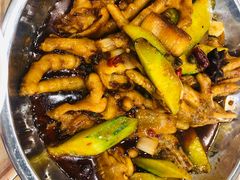 -江城燕子大排档(江汉路步行街店)