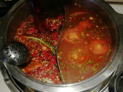 滋补养颜番茄锅-屋头串串(临江路店)