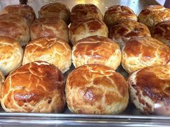 蛋黄莲蓉酥-荣华饼家(元朗大马路店)