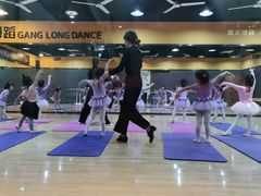 -港龙舞蹈·成人少儿舞蹈培训(深圳湾校区)