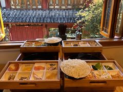 -勺子米线·云南传统小吃市集(四方街店)