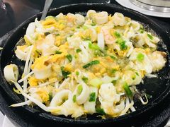 -光海鲜鱼翅餐厅(叻差拉披色路店)