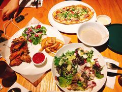 -JINNS锦时 steak&pizza(浸信会礼拜堂旧址店)