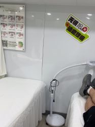-苗医生专业祛痘·皮肤管理