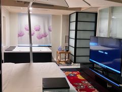 -喜鹊愉家酒店(郑州曼哈顿博览中心地铁站店)