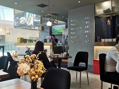 -POKEE VIA&Brunch·维娅(重庆来福士店)