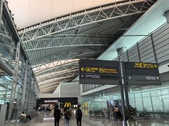-广州白云国际机场