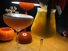 -三两三民谣咖啡清吧